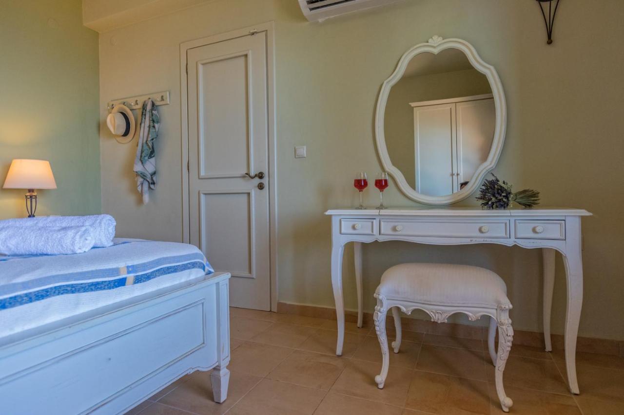 Lourdas Beach View Villa Vlachata エクステリア 写真